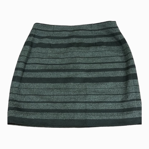 Banana Republic Wool Blend Gray/Black Skirt Sz 6 - Picture 1 of 11